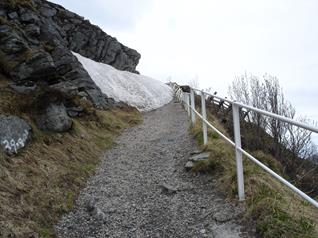 De Sikksakkveien omhoog naar Salen Hill