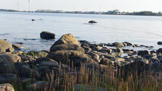 maar vlak voor de kust is de bodem niet erg vriendelijk voor de kiel 