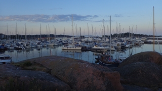 Een klein stukje van het jachthaven complex in Hanko waar twee havens zijn