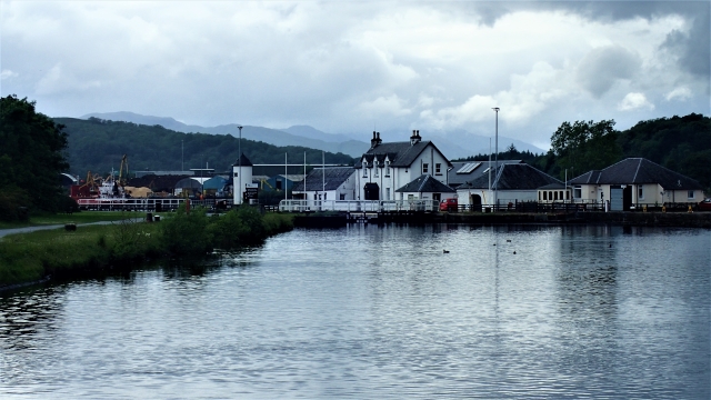 De zeesluis in Corpach